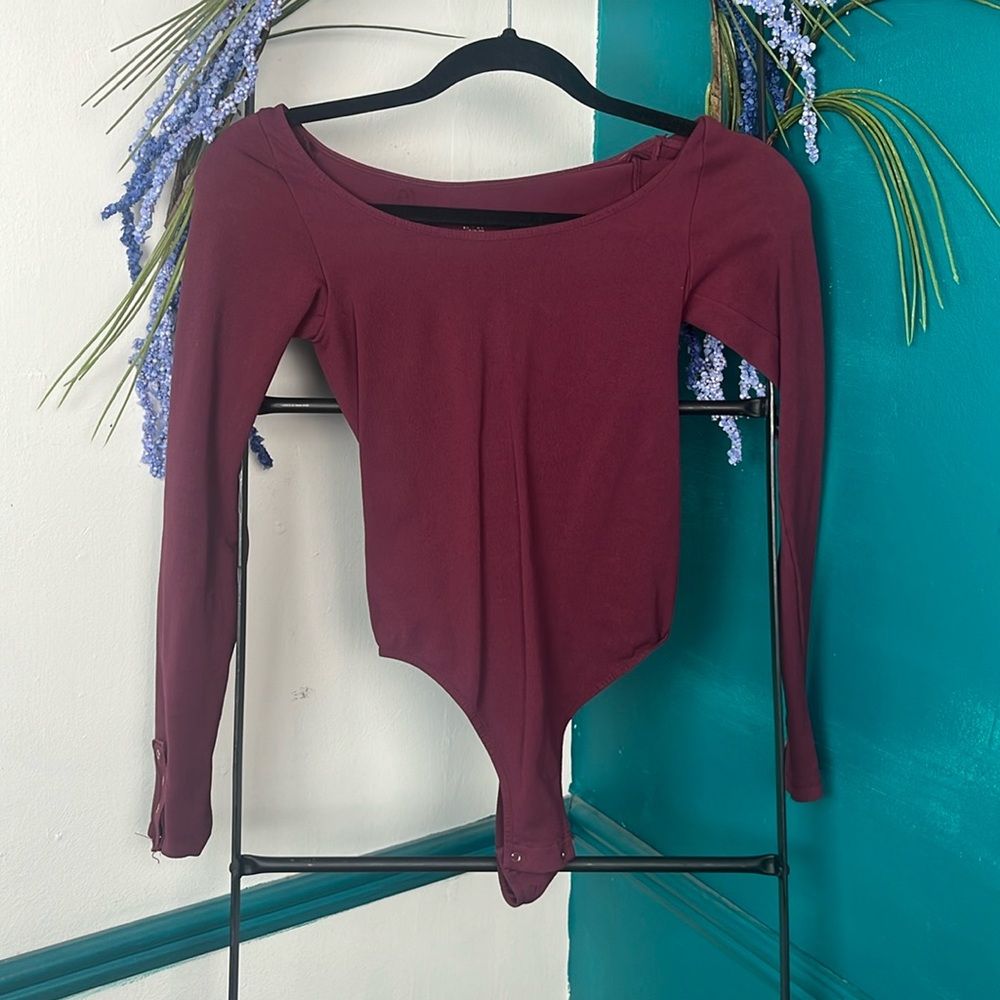 Free People burgundy body suit size M/L